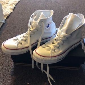 Chuck Taylor white Hightops